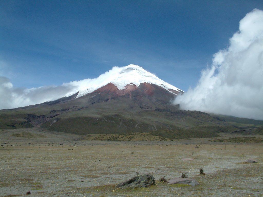 02-View of the Cotapaxi from the north.jpg - View of the Cotapaxi from the north